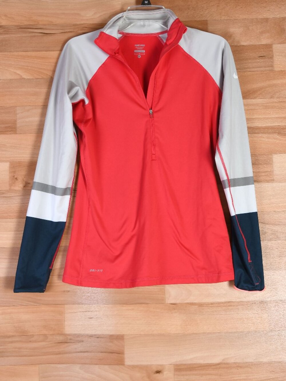 Nike Pro Dri-Fit Women’s Medium Half Zip Pullover Running Shirt